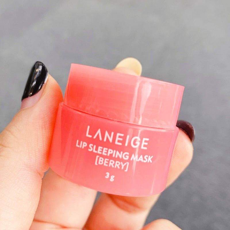 Overnight lip treatment mask