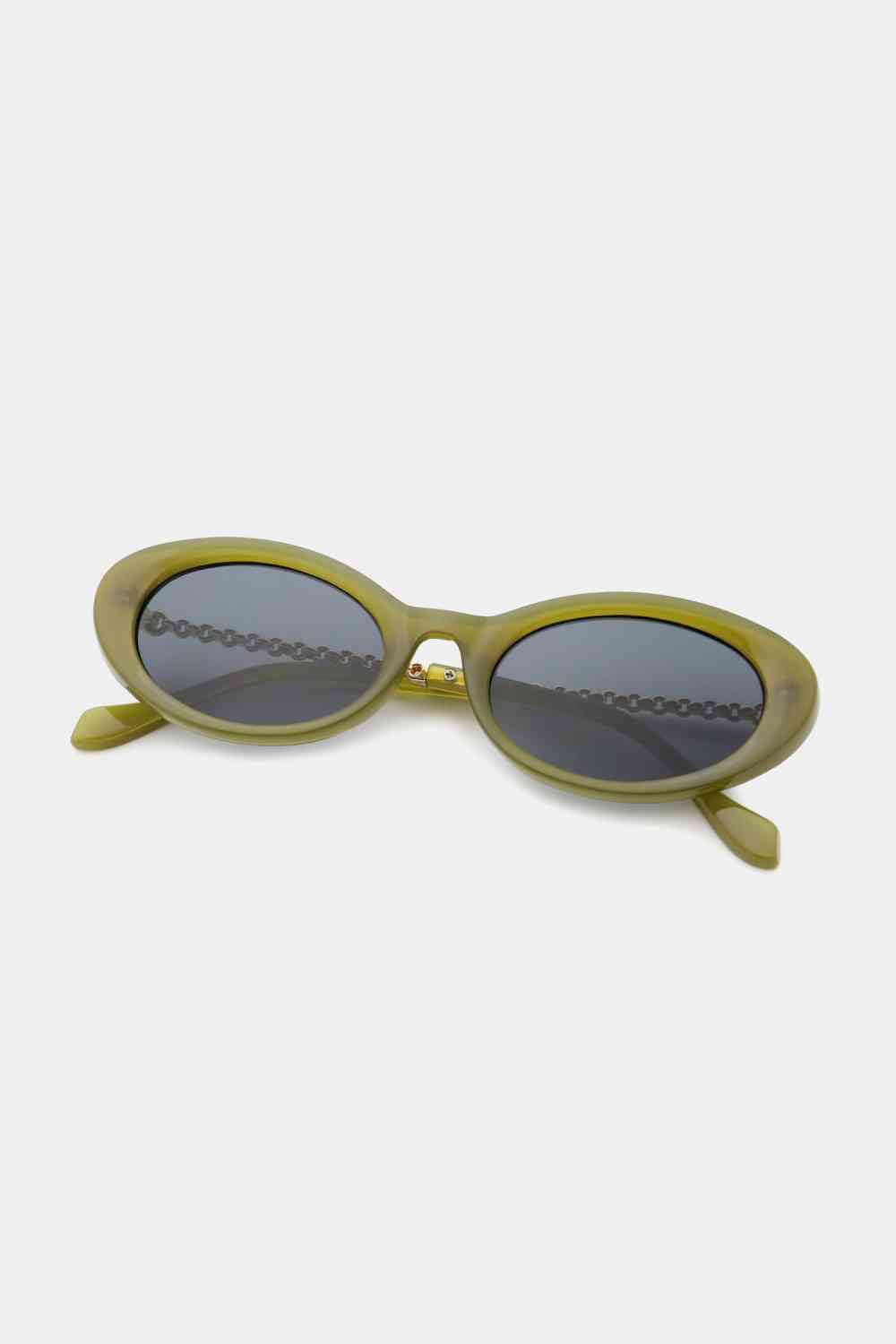 Polycarbonate Frame Rounded Cat-Eye Sunglasses